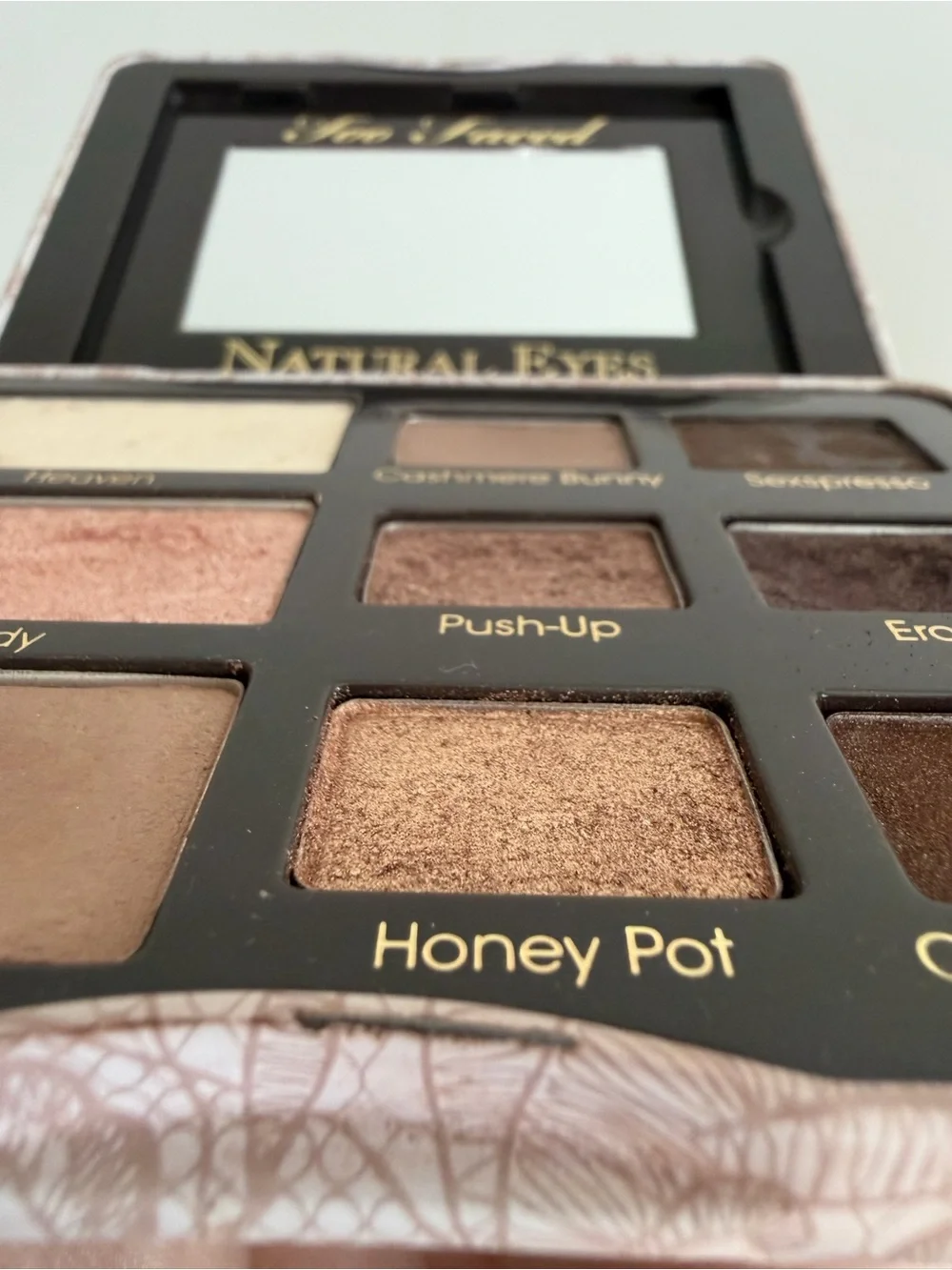 Original Too Faced Natural Eyes Neutral Eyeshadow Palette RARE lightly used